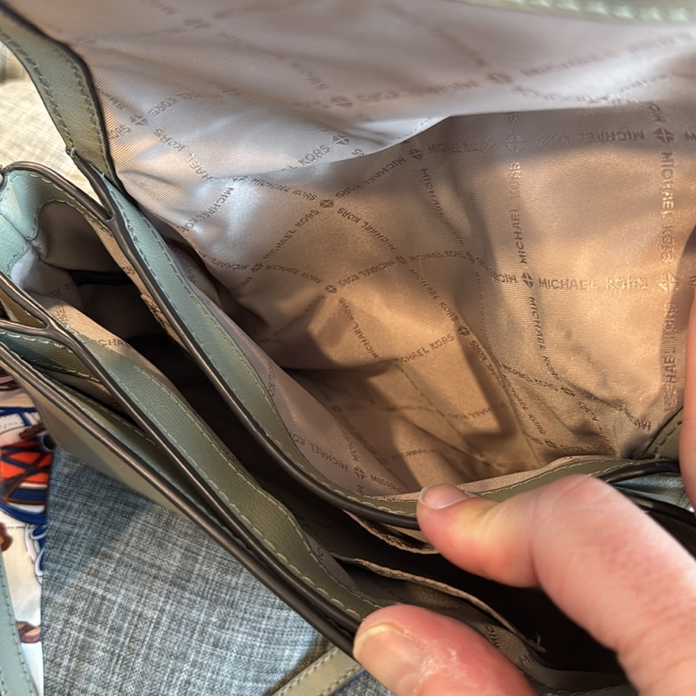 Michael Kors Bag Military Green Flap Crossbody with Gold Hardware - Picture 11 of 17